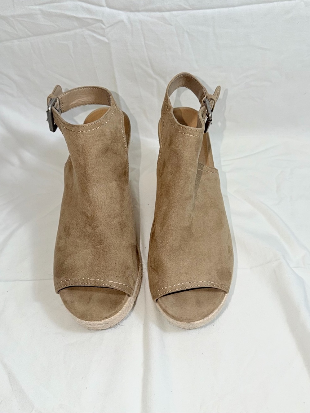 Universal Thread Beige Suede Espadrille Platform Wedge Sandals Peep Toe Size 11 - Picture 10 of 13